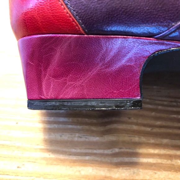 Margaret Jerrold ladies leather low block heeled pump. Size 6M. - Picture 9 of 9